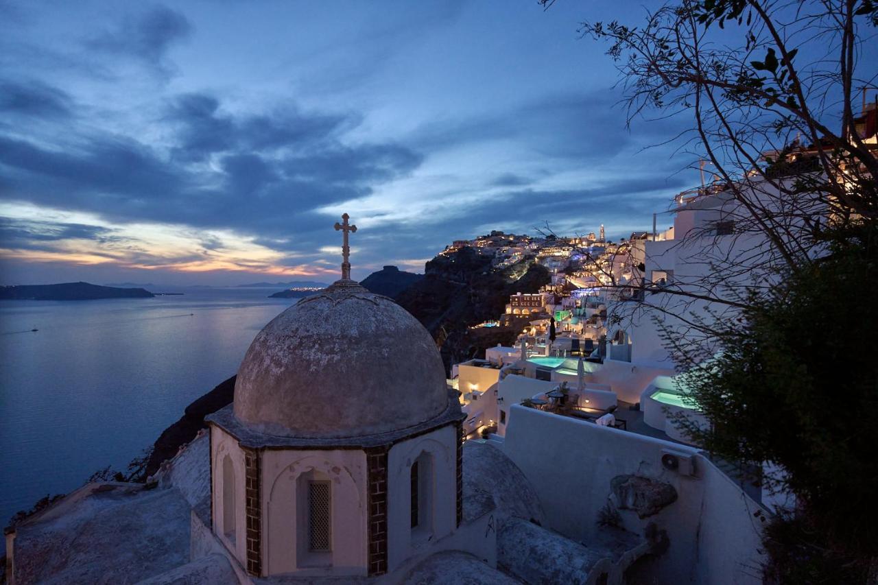 Amphitheater Cave Houses Fira  Exteriör bild