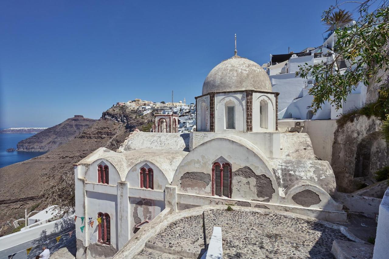 Amphitheater Cave Houses Fira  Exteriör bild