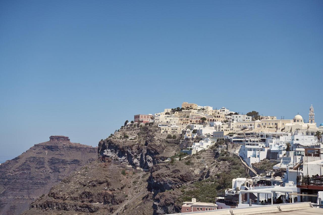 Amphitheater Cave Houses Fira  Exteriör bild